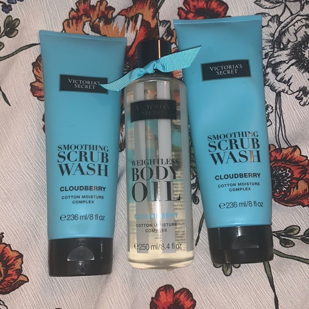 Victoria's Secret Cloudberry Body Wash & Body Oil